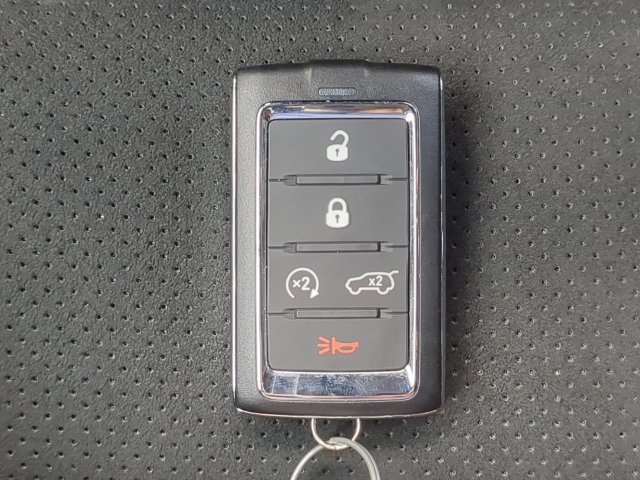 Certified 2024 Jeep Grand Cherokee Altitude AWD/4WD image 37