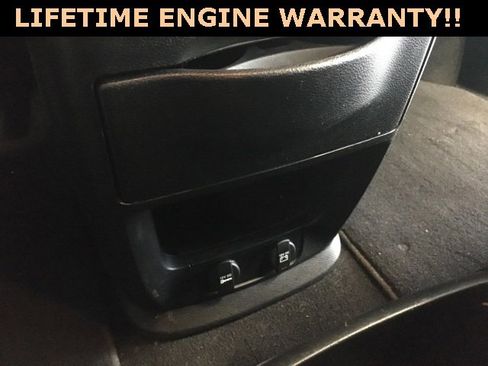 Used 2020 Dodge Grand Caravan SE image 24