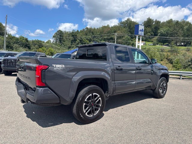 Used 2024 Toyota Tacoma TRD Sport w/ TRD Sport Upgrade Package AWD/4WD image 21
