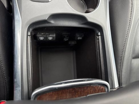 Used 2018 Acura MDX SH-AWD image 25