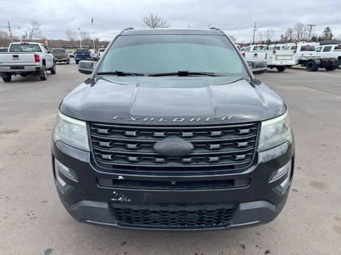 Used 2016 Ford Explorer Sport w/ Equipment Group 401A image 8