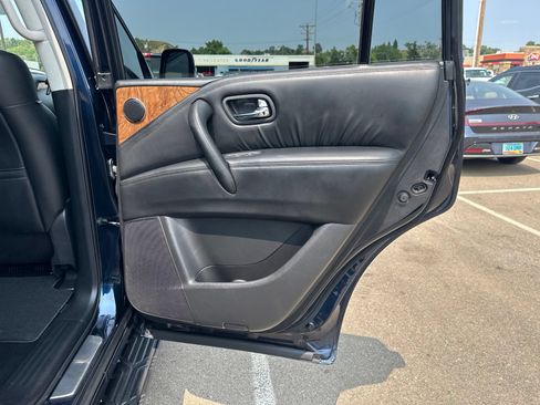 Used 2023 Nissan Armada SL w/ Cargo Package AWD/4WD image 40