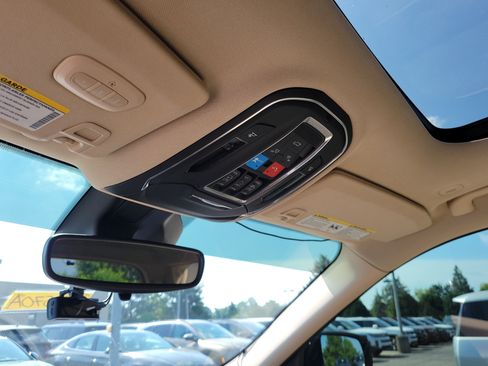 Used 2022 Jeep Grand Cherokee L Limited AWD/4WD image 30