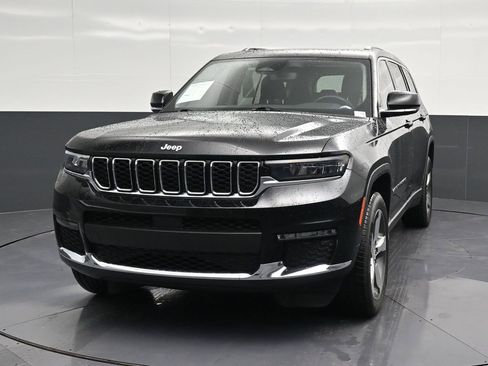Used 2021 Jeep Grand Cherokee L Limited AWD/4WD image 6