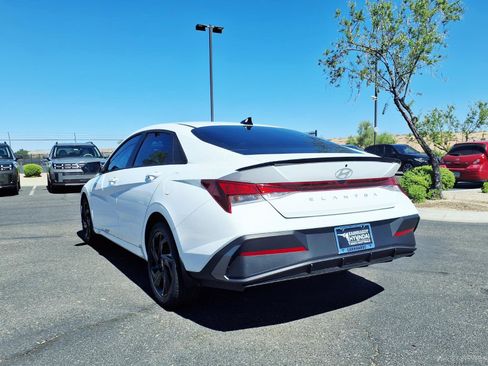 New 2026 Hyundai Elantra Sport FWD image 4