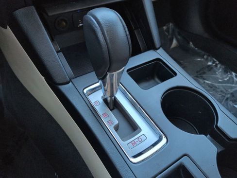 Used 2019 Subaru Outback 2.5i Premium image 32