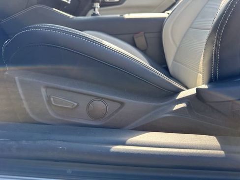 Used 2025 Ford Mustang GT Premium RWD image 10