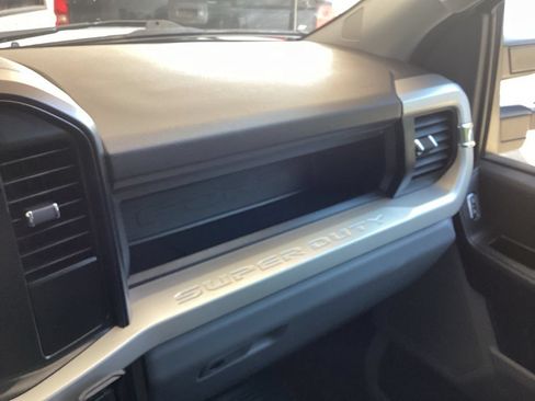 Used 2024 Ford F250 XL w/ FX4 Off-Road Package AWD/4WD image 64