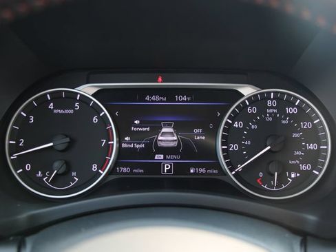 Used 2025 Nissan Sentra SR w/ SR Premium Package FWD image 17