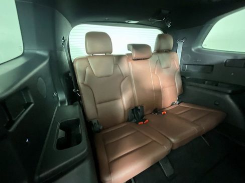 Used 2024 Kia Telluride SX image 25