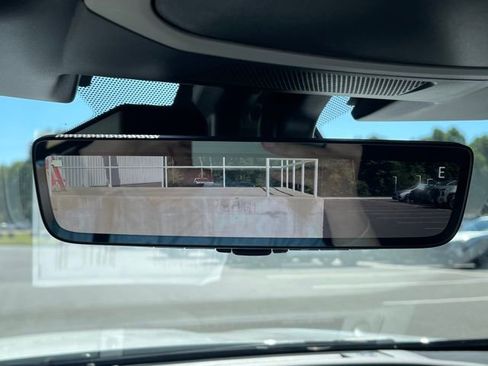 Used 2024 Subaru Outback Touring image 15