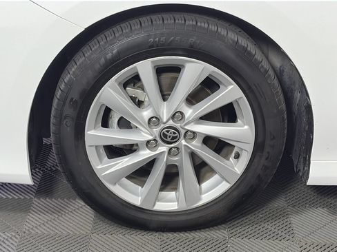 Used 2023 Toyota Camry LE FWD image 10