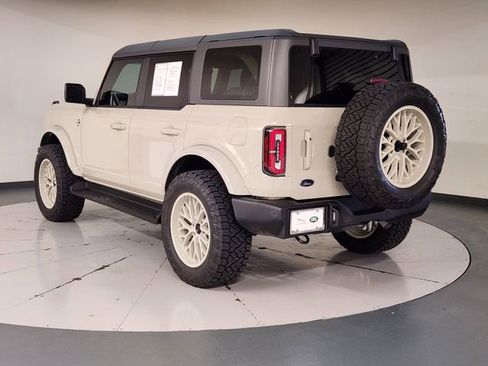 Used 2025 Ford Bronco Outer Banks AWD/4WD image 6