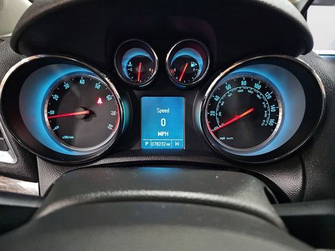 Used 2016 Buick Encore Leather image 10