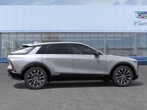New 2026 Cadillac Lyriq Sport w/ LPO, Floor Liner Package AWD/4WD image 5