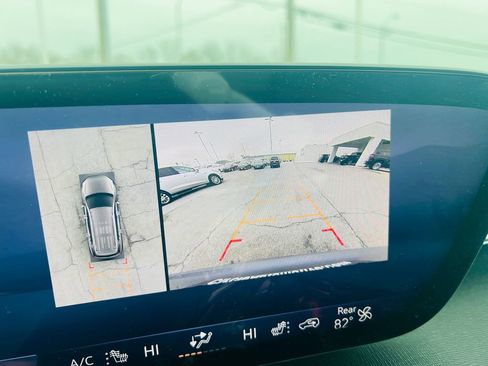 Used 2025 Buick Enclave Sport Touring image 29