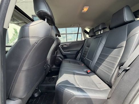 Used 2019 Toyota RAV4 Limited w/ All Weather Liner Package AWD/4WD image 12