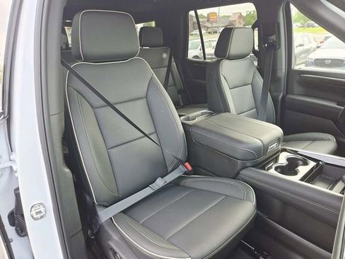 New 2026 Chevrolet Tahoe Premier w/ Sun And Tow Package AWD/4WD image 15