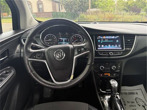Used 2017 Buick Encore Preferred image 10