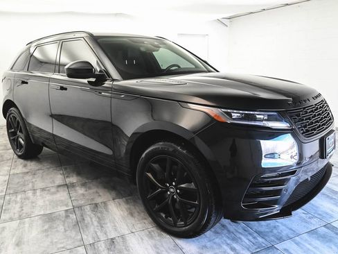Used 2024 Land Rover Range Rover Velar Dynamic SE AWD/4WD image 3