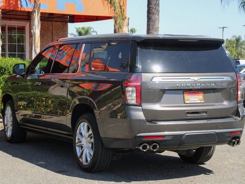 Used 2021 Chevrolet Suburban High Country w/ Premium Package image 7