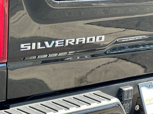 New 2026 Chevrolet Silverado 1500 LT Trail Boss w/ Safety Package AWD/4WD image 23