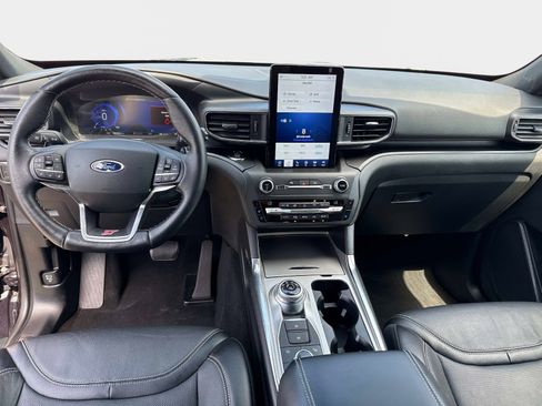 Used 2020 Ford Explorer ST w/ ST Street Pack AWD/4WD image 18