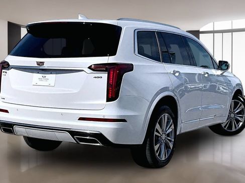 Certified 2023 Cadillac XT6 Premium Luxury AWD/4WD image 2