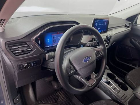 Used 2025 Ford Escape Active FWD image 10