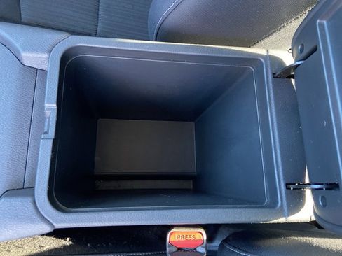 Used 2021 Nissan Sentra SV image 41