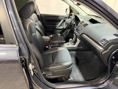 Used 2014 Subaru Forester 2.0XT Premium w/ Popular Package #2 AWD/4WD image 11