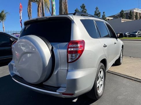 Used 2011 Toyota RAV4 2WD image 8