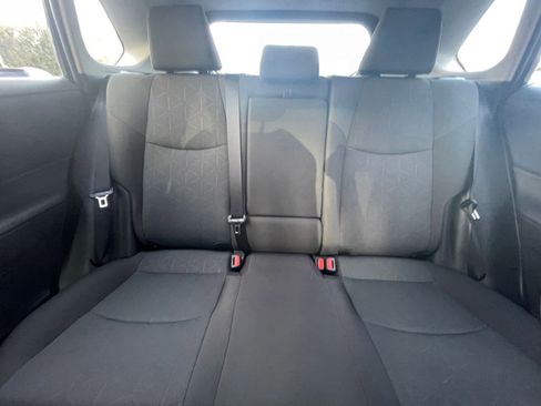 Used 2025 Toyota RAV4 XLE image 34