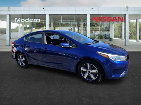 Used 2018 Kia Forte LX w/ LX Popular Package image 2