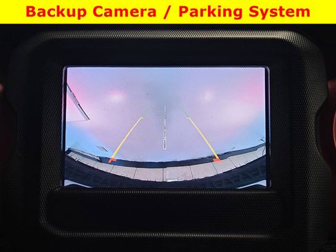 Used 2021 Jeep Wrangler Unlimited Rubicon w/ Cold Weather Group image 18