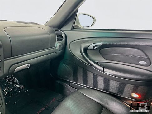 Used 2004 Porsche 911 Carrera 4S image 16