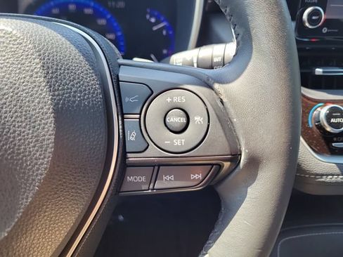 Used 2019 Toyota Corolla XSE FWD image 26