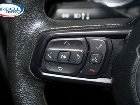 Used 2019 Jeep Wrangler Sport AWD/4WD image 28