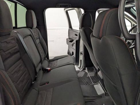 Used 2025 Nissan Frontier PRO-4X AWD/4WD image 20