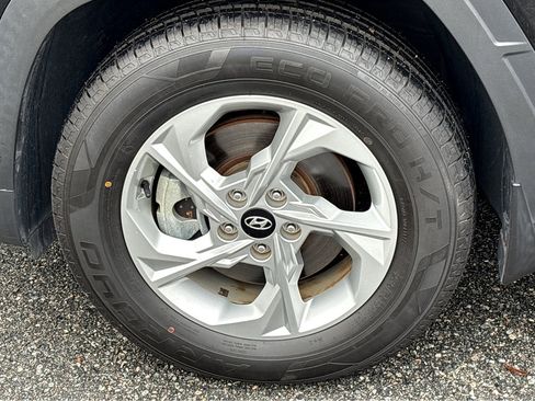 Used 2022 Hyundai Tucson SE image 22