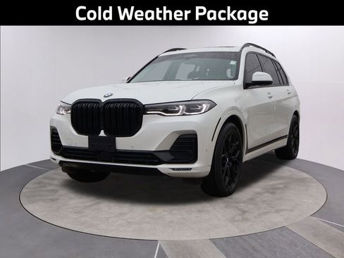Used 2021 BMW X7 xDrive40i w/ Premium Package image 4