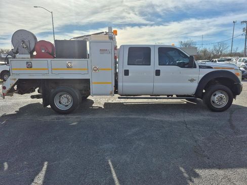Used 2012 Ford F550 4x4 Crew Cab Super Duty w/ Payload Upgrade Pkg image 7