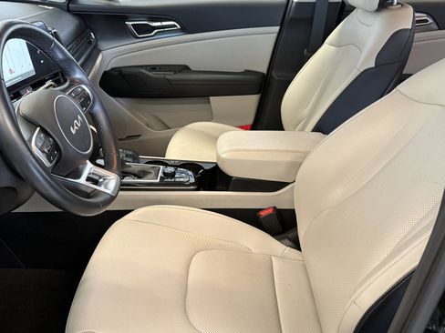 Used 2023 Kia Sportage EX FWD image 22
