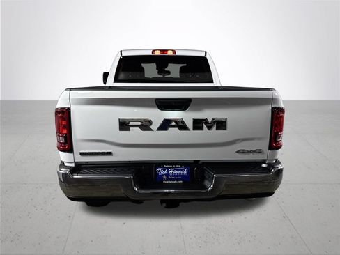 New 2026 RAM 2500 Big Horn AWD/4WD image 7