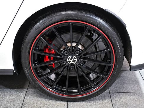 Used 2023 Volkswagen GTI 40th Anniversary Edition FWD image 8