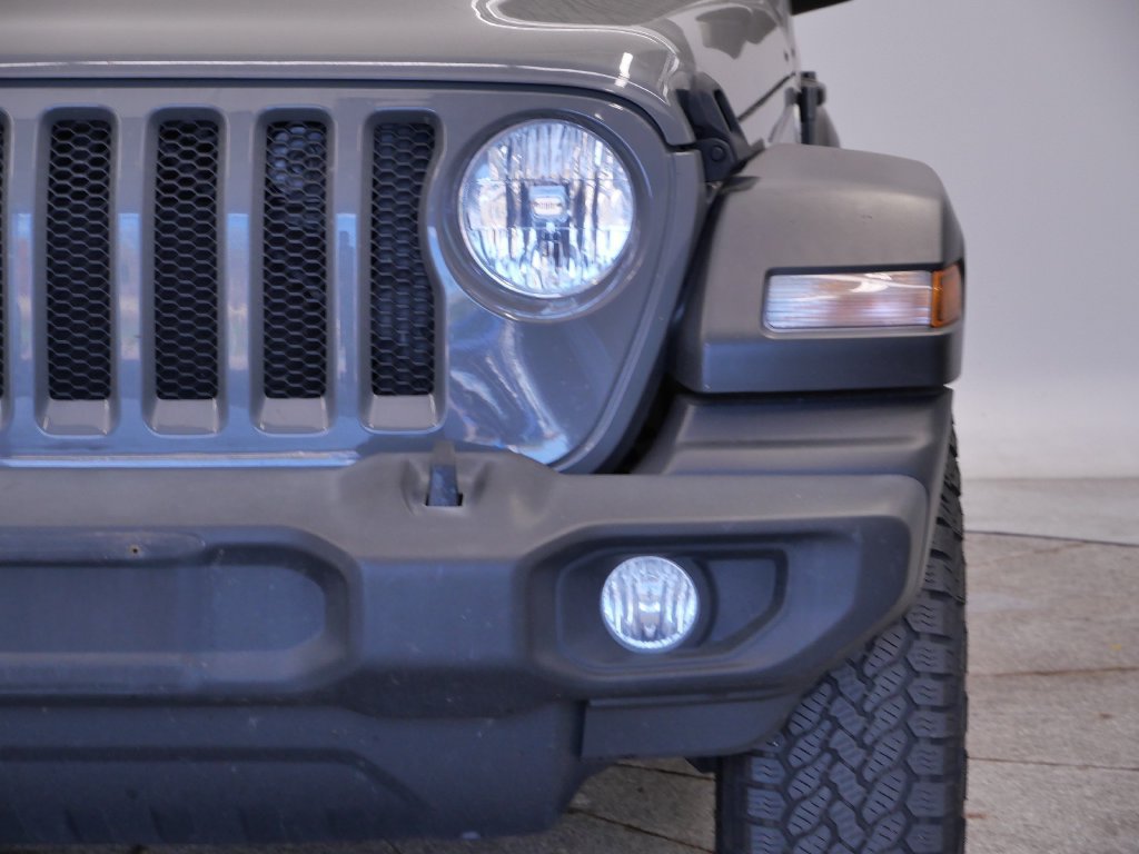 Used 2021 Jeep Wrangler Unlimited Sport AWD/4WD image 12