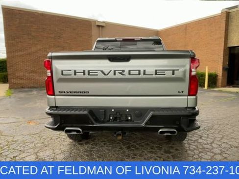 Used 2024 Chevrolet Silverado 1500 LT Trail Boss w/ LT Trail Boss Premium Package AWD/4WD image 7