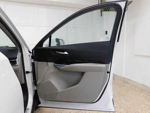 Used 2021 Cadillac XT4 Premium Luxury image 91