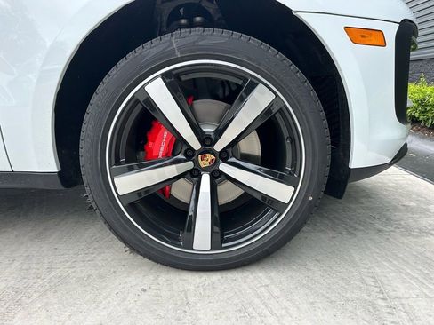 Used 2026 Porsche Macan S image 15