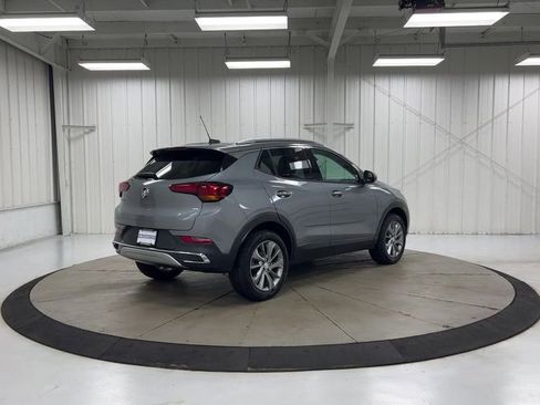 Used 2023 Buick Encore GX Essence w/ Experience Buick Package image 8